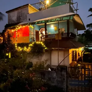  Bed & Breakfast Beachaholic Homestay India