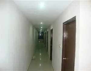 ** Hotel Alps India