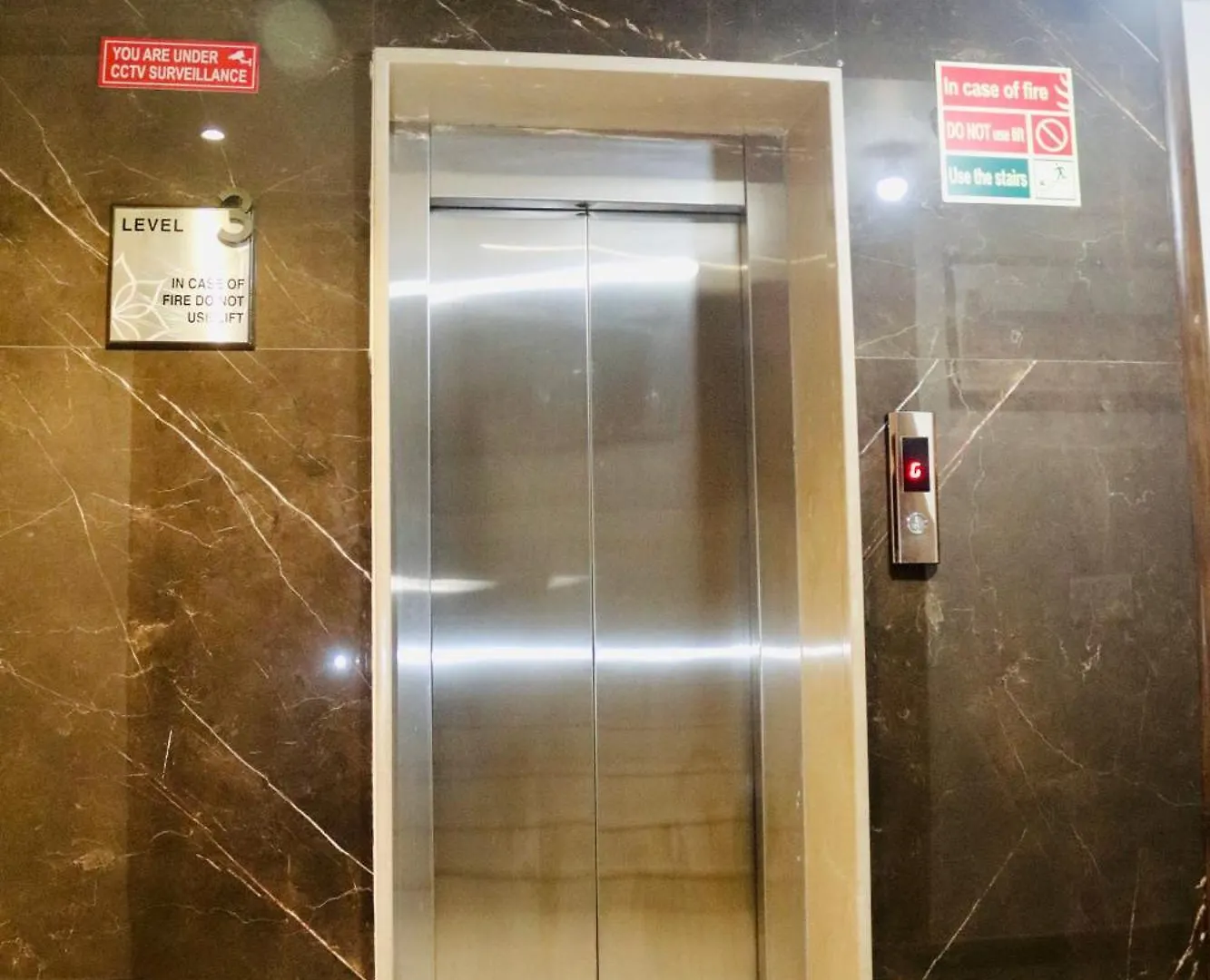 ***  Hotel Magic Tree Karol Bagh Metro Station New Delhi India